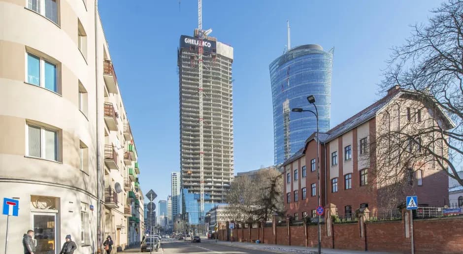 Ile metrów ma najwyższy budynek w Polsce? Zaskakujące fakty o Varso Tower Ile metrów ma najwyższy budynek w Polsce? Zaskakujące fakty o Varso Tower