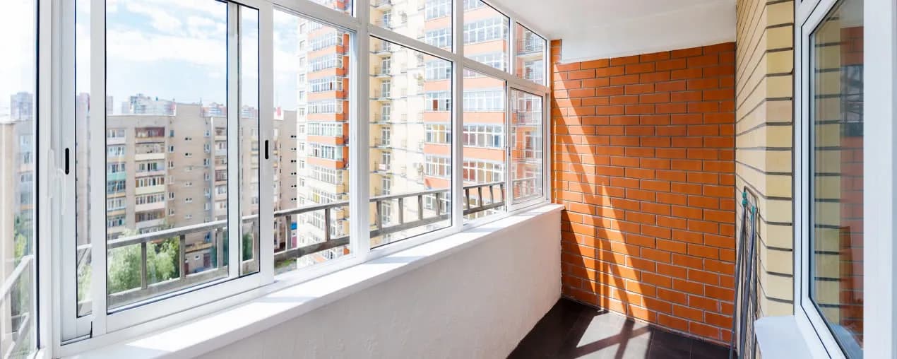Jak zabudować balkon w bloku? Kluczowe informacje i porady praktyczne Jak zabudować balkon w bloku? Kluczowe informacje i porady praktyczne